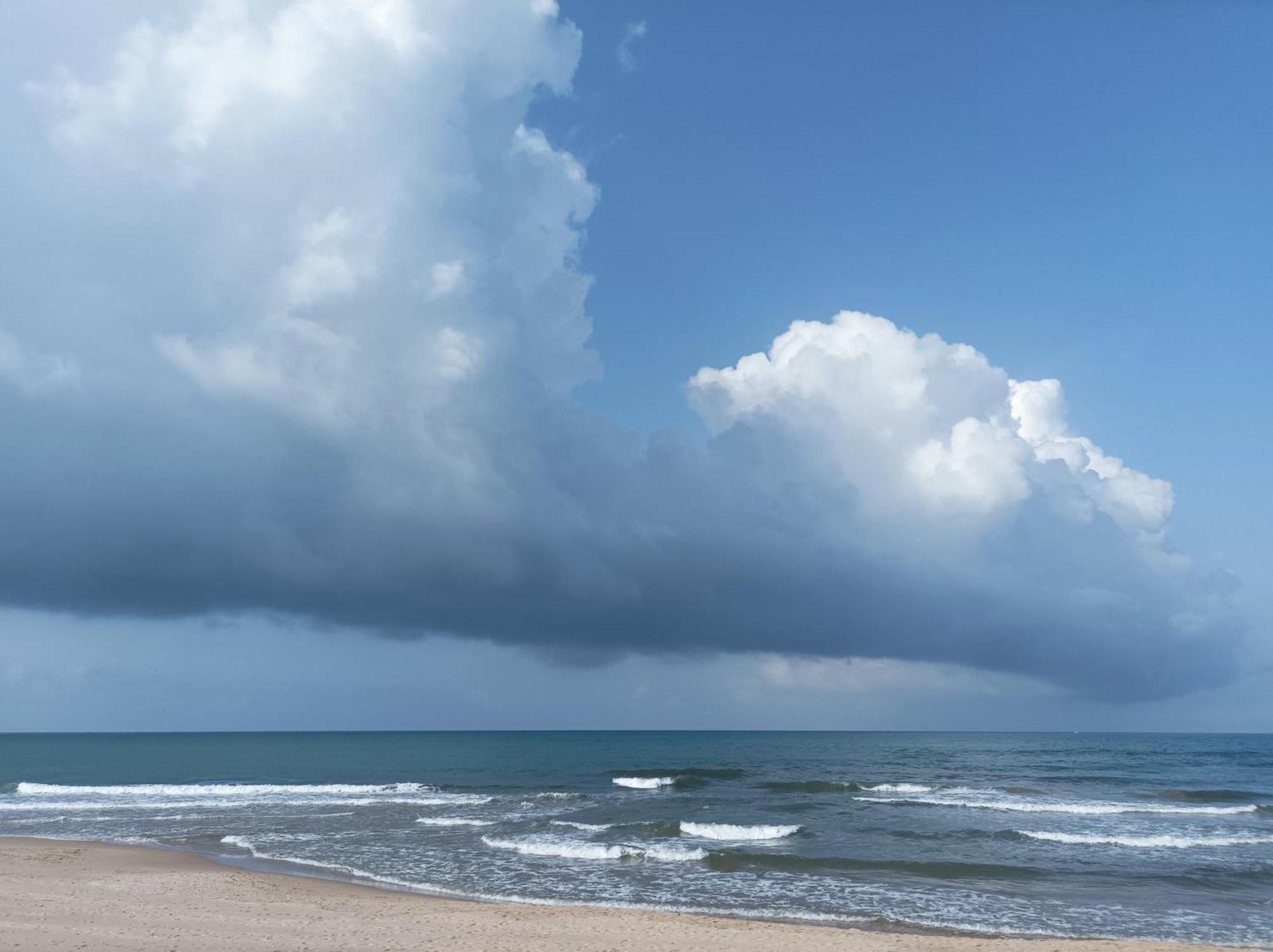 Апартаменты Adosado A 300M De La Playa Vt-49863-V Бельрегуарт Экстерьер фото